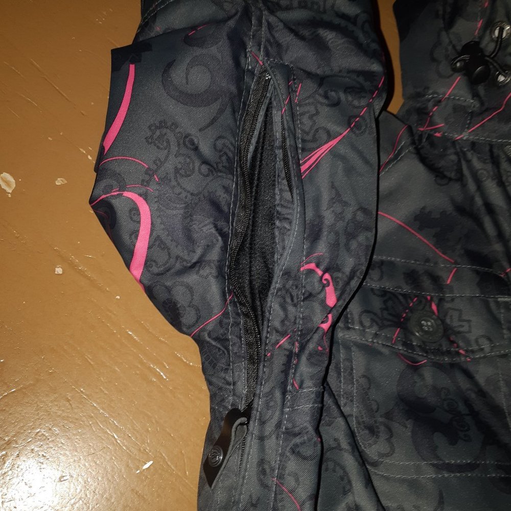 PROTEST winter jacket - Picture 9 of 15